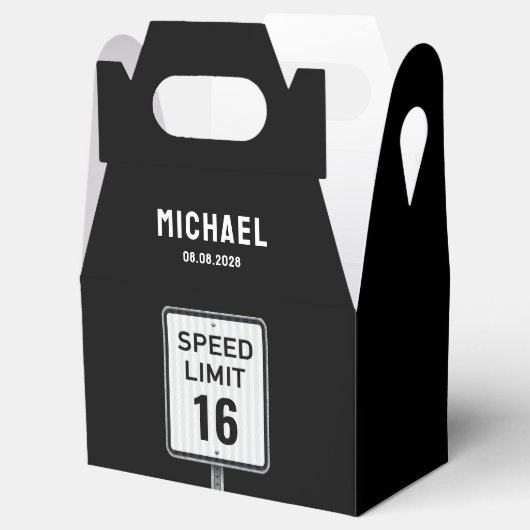 Modern 16th Birthday Speed Limit Sign Bedankdoosjes (Geopend)