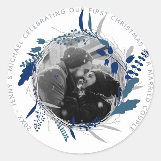 MODERN 1e JAAR Verloofd of Getrouwd FOTO Feestje Ronde Sticker (Voorkant)