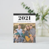 Modern 2021 Gelukkig Nieuwjaar Bold Typography Fot Feestdagenkaart (Staand voorkant)