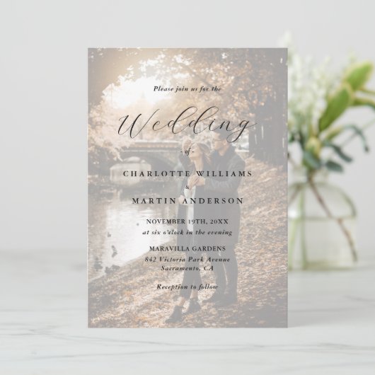 Modern 2 foto Elegant Script bruiloft Kaart (Staand voorkant)