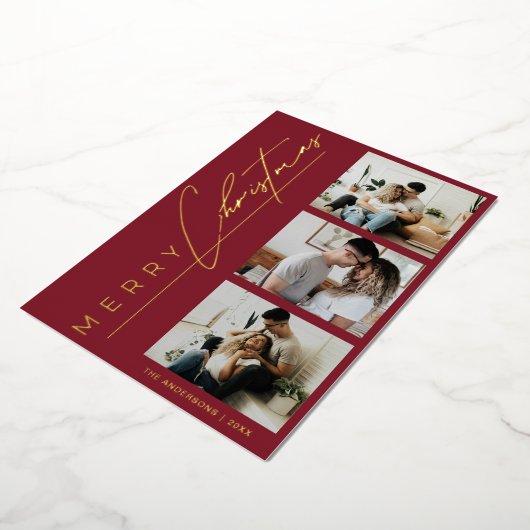 Modern 3 Photo Minimalist Red Christmas Script Folie Feestdagenkaart (Gedraaid)