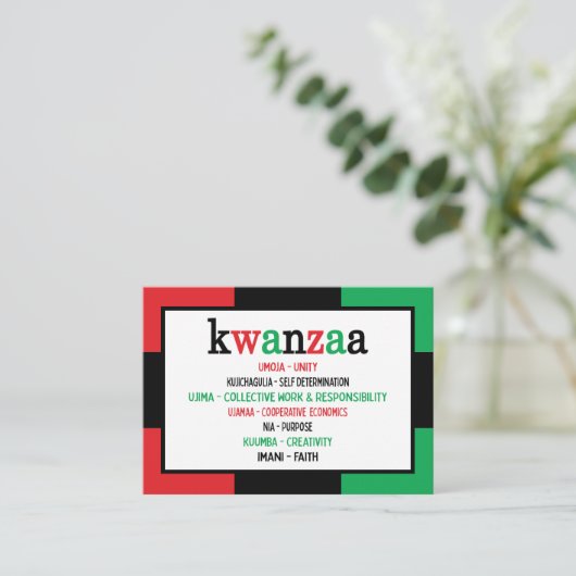 Modern 7 Principes Green Red Black Kwanzaa Visitekaartje (Staand voorkant)