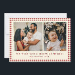 Modern aangelegd groen foto vrolijk kerstfeest feestdagenkaart<br><div class="desc">Vier het plezier van het seizoen met onze Modern Plaid Greenery Photo Merry Christmas Holiday Kaart. Deze charmante kaart is voorzien van een hartverwarmende familiefoto omringd door elegant groen en een stijlvol geruit ontwerp, dat perfect de geest van saamhorigheid vastlegt. De feestelijke boodschap, "We wensen je een vrolijk kerstfeest", voegt...</div>