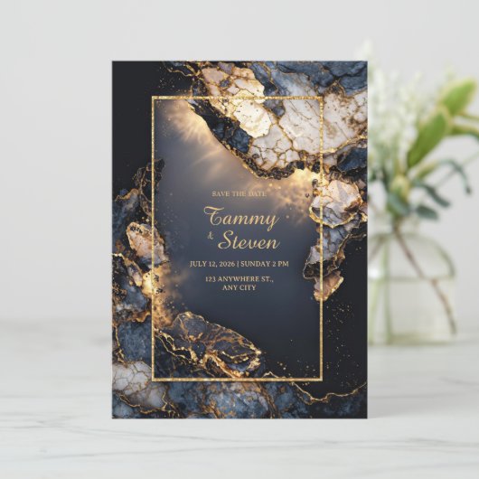 Modern Abstract Dark Navy Gilded Geode Wedding Kaart (Staand voorkant)