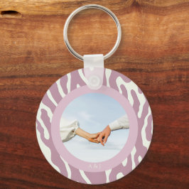 Modern abstract golflijnpatroon voor koppel foto sleutelhanger