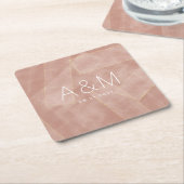 modern abstract monogram met bruin goud kartonnen onderzetters (Schuin)