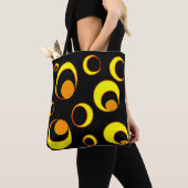 Modern abstract ontwerp, gele cirkels op zwart tote bag (Dichtbij)