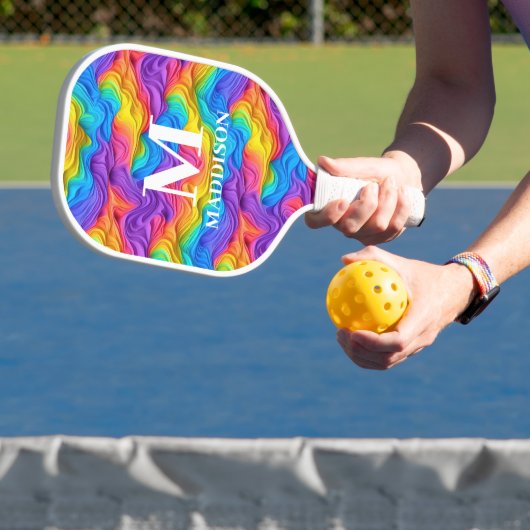 Modern Abstract Regenboog Custom Monogram Pickleball Paddle (Insitu)