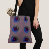 MODERN abstract tekenen in kleur: #7D616C-blauw-ro Tote Bag (Dichtbij)