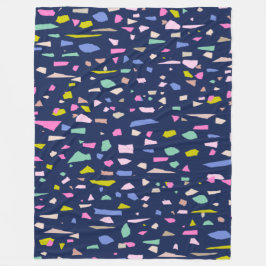 Modern Abstract Terrazzo Pattern in Blue Fleece Deken