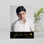 Modern Afstudeerder | Elegant Script Trendy 1-foto Folie Uitnodiging (Staand Voorkant)