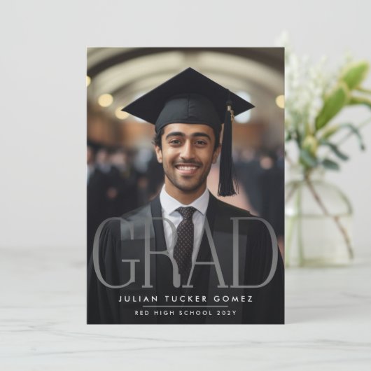 MODERN AFSTUDEERDER Middelbare School FotoGRADUATI Aankondiging (Staand voorkant)