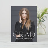 Modern Afstudeerder Typografie 2 Foto Afstuderen Aankondiging (Staand voorkant)
