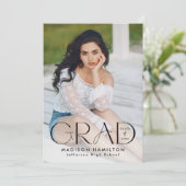 Modern Afstudeerder Zwart Typografie 2 Foto Afstud Aankondiging (Staand voorkant)