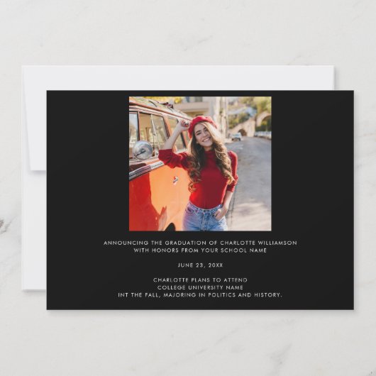 Modern Afstuderen 2025 Zwart Wit Afstudeerder Foto Aankondiging (Achterkant)