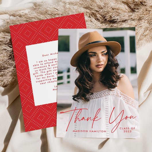 Modern Afstuderen Afstuderen Rode Script-foto Bedankkaart