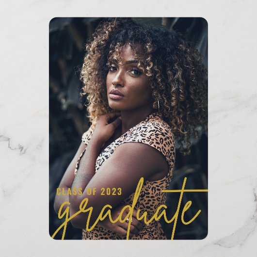 Modern Afstuderen Calligrafiescript | Fotopartij Folie Uitnodiging (Achterkant)