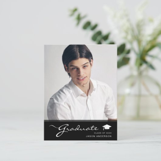 Modern Afstuderen | Elegant Script Trendy 1 Foto Briefkaart (Staand voorkant)