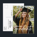 Modern Afstuderen Foto Bachelor of Science Invite Aankondigingskaart<br><div class="desc">Introductie van onze "Modern Afstuderen Photo Bachelor of Science Afstuderen Open House Invitation and Afstudeerder Announcement Class of 2024" - een gepersonaliseerde en stijlvolle manier om de verwezenlijking van uw bachelor's degree te vieren. Deze uitnodiging en aankondiging zijn voorzien van een aanpasbare foto van de afstuderen naast hun diploma titel,...</div>