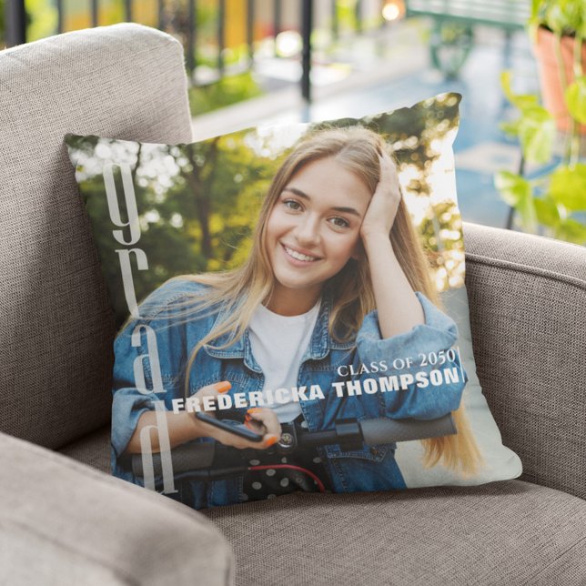 Modern Afstuderen fotosjabloon Aangepast Kussen (Graduation photo keepsake custom throw pillow)