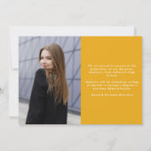 Modern Afstuderen geel typografie foto Afstuderen Aankondiging (Achterkant)