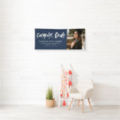 Modern afstuderen gefeliciteerd navy blue yard spandoek (Insitu)