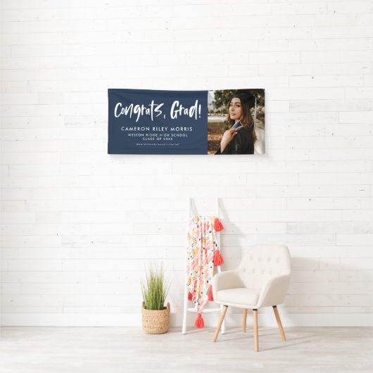 Modern afstuderen gefeliciteerd navy blue yard spandoek (Insitu)