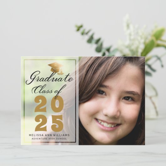 Modern Afstuderen Photo Gold Black Script 2025 Aankondiging (Staand voorkant)