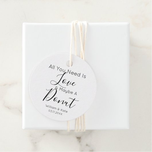 Modern alles wat je nodig hebt is liefde donut tra bedankjes labels (In situ)