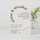 Modern Arched Typography Wedding Save the Date Kaart (Staand voorkant)