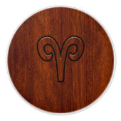 Modern Aries Zodiac Symbool in Mahogany als gedruk Keramische Knop (Voorkant)