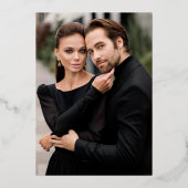 Modern Art Deco Wedding Green en Gold Folie Uitnodiging (Achterkant)