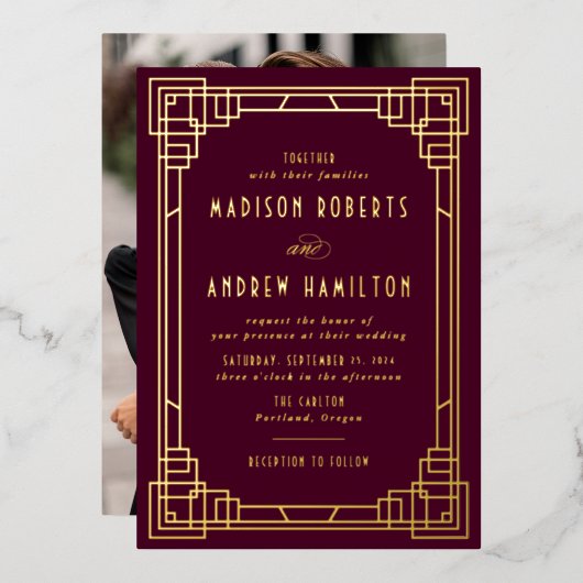 Modern Art Deco Wedding Wine en Gold Folie Uitnodiging (Voorkant / Achterkant)