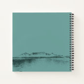 Modern Artistic Blauwgroen Mountain and Zee Fun Wo Notitieboek (Achterkant)