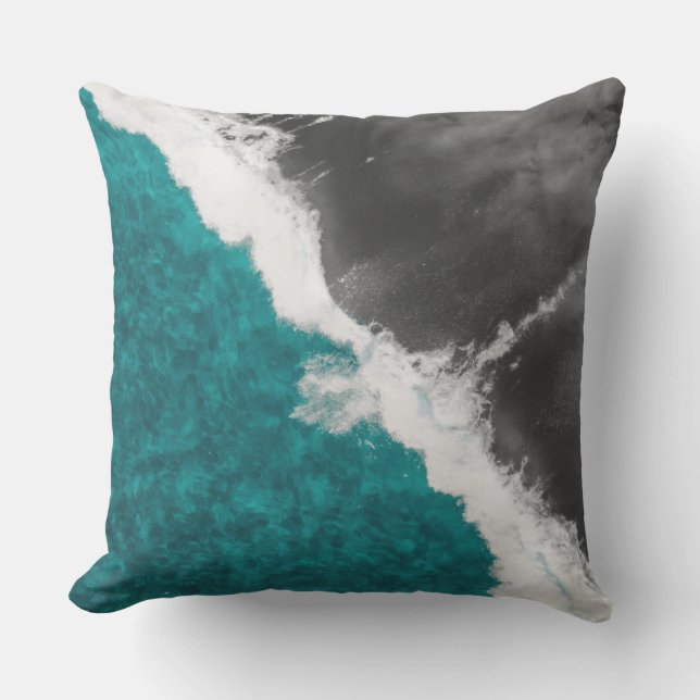 Modern Artsy Blauwgroen Blue Black Ocean Beach Wav Buitenkussen (Voorkant)