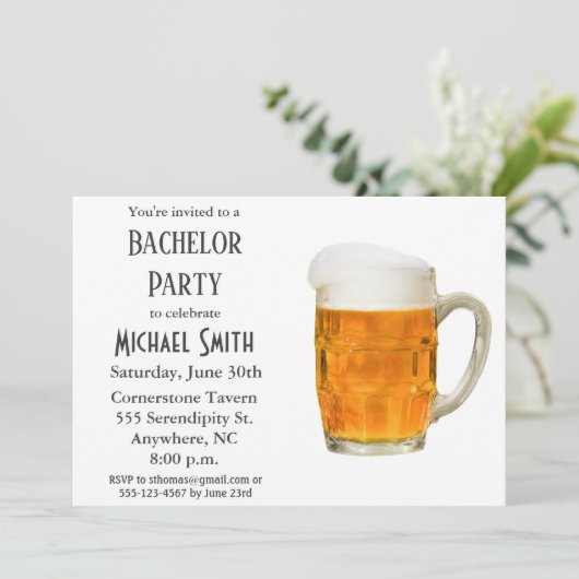 Modern Bachelor Party Beer Cheers Kaart (Staand voorkant)