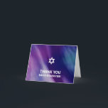 Modern Bar Mitzvah Paarse Blauwe Dankkaart Bedankkaart<br><div class="desc">Mooie religieuze Joodse Bar Mitswa bedankkaarten. Modern maar elegant waterverf ontwerp in marineblauw, paarse kleuren. White Star of David in het midden van de moderne scriptletters. "Hij is geroepen tot de Torah als een Bar Mitswa." Prefect voor 13 jarige zoon, jongen. Eenvoudig te bewerken - voeg gewoon uw informatie /...</div>