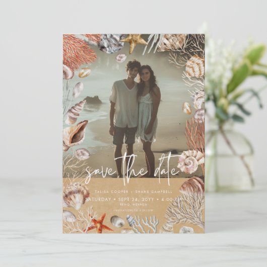 Modern Beach Seashell Lijst Foto Zand Bruiloft Save The Date (Staand voorkant)