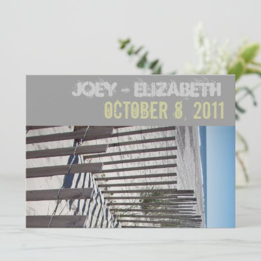 Modern Beach Wedding Invitation Kaart (Staand voorkant)