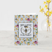 Modern Bee-Lieve in Your Journey Afstuderen Kaart (Gele Bloem)
