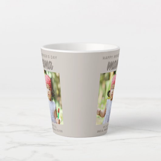 Modern Beige Mama Kinder Foto Moederdag Latte Mok (Voorkant)