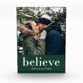 Modern Believe | Uw feestdag Foto op Rich Green (Voorkant)