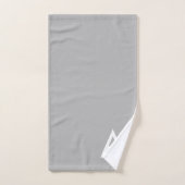 Modern bewerkbaar monogram op zilvergrijs bad handdoek (Handdoek)