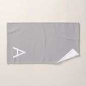 Modern bewerkbaar monogram op zilvergrijs bad handdoek (Handdoek)