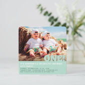 Modern Big ONE Fun Baby Twins Foto Eerste Verjaard Kaart (Staand voorkant)