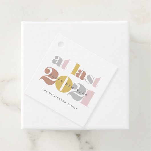 Modern bij laatste 2021 gelukkig nieuwjaarsgeschen bedankjes labels (In situ)