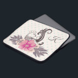 Modern Bird and Flora Dotty Monogrammed Laptop Sleeve<br><div class="desc">Moderne vogel- en bloemen kunst op pastelgestippelde achtergrond. Elegant monogram.</div>