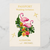 Modern Black and Gold Destination Passport Wedding Folie Uitnodiging (Voorkant)