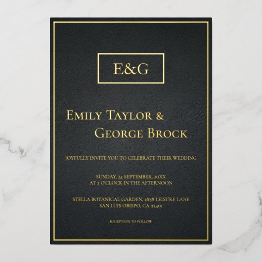 Modern Black and Gold Monogram Rustic Wedding Folie Uitnodiging (Voorkant)