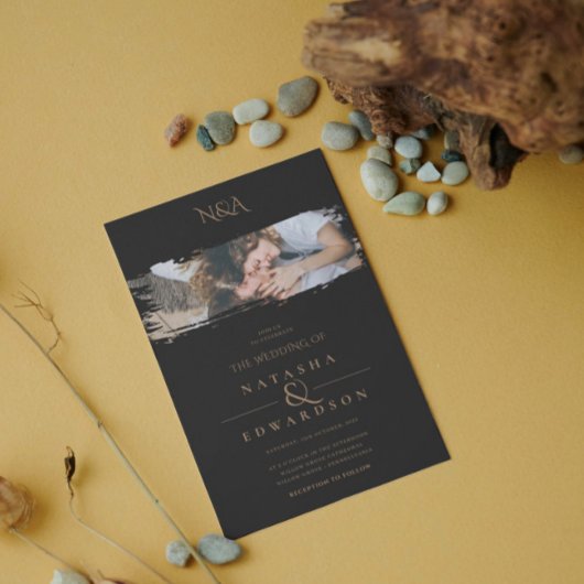 Modern Black and Gold Stroke Photo Wedding Kaart